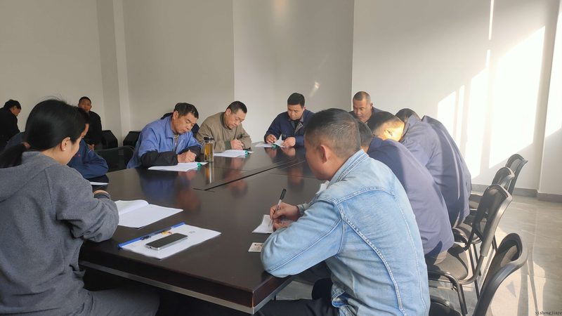 叉车培训新手必看：四大注意事项助你顺利入门